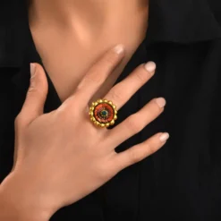 Online Angèle round ring - orange Bague XXL