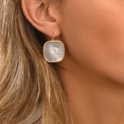 Online Ashanti square sleeper earrings – white Dormeuses