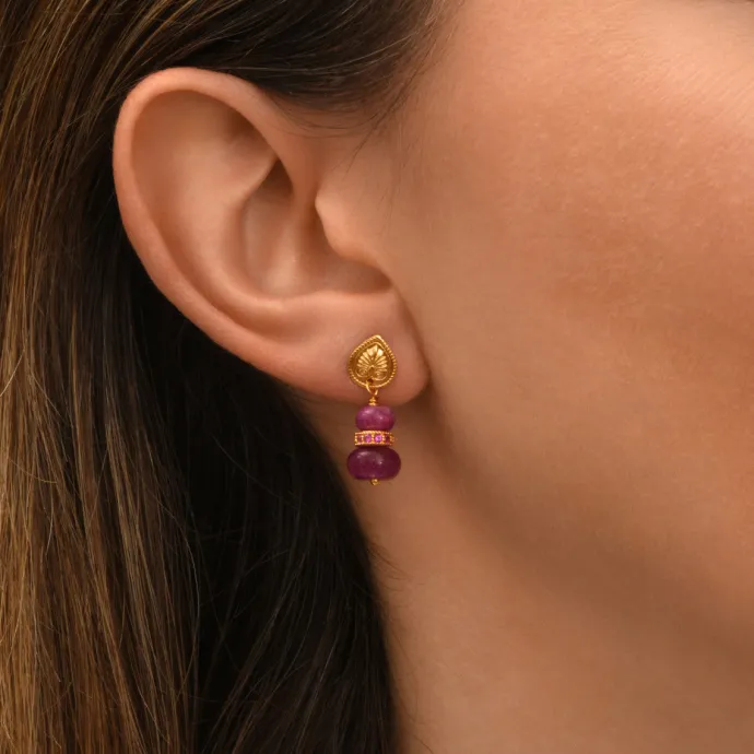 Avola sleeper earrings - violets Dormeuses