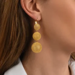 Online Betty long sleeper earrings - gold Dormeuses