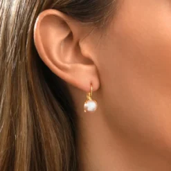 Clearance Byzance sleeper earrings – pearl Dormeuses