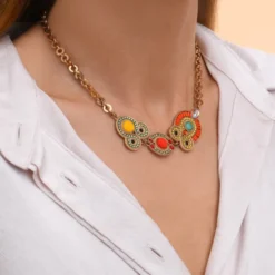 New Circus Adjustable Short Chain Necklace - Green Colliers Courts & Ras Du Cou