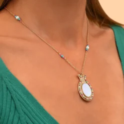 Outlet Claudia pendant necklace - white Sautoirs & Colliers Longs|Pendentifs Et Médailles