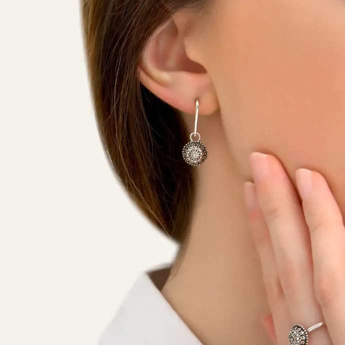 Discount Farah thin stud earrings for pierced ears - silver Percées / Tiges