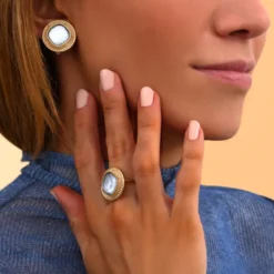 Discount Louise thin clip-on earrings - white Clips