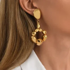 New Loulou clip-on earrings - gold Clips|Boucles D'oreilles XXL