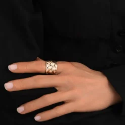 Discount Lucy adjustable foliage ring in fine gold-plated metal - white Bagues Ajustables