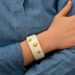 Sale Masseria cuff bracelet - white Manchettes