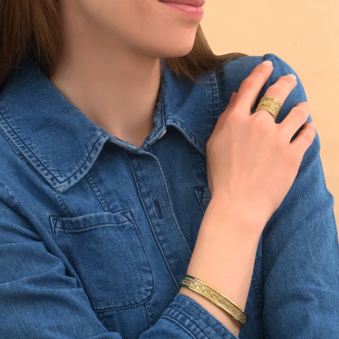 Online Noor Elegant Adjustable Bangle Bracelet - Gold Joncs