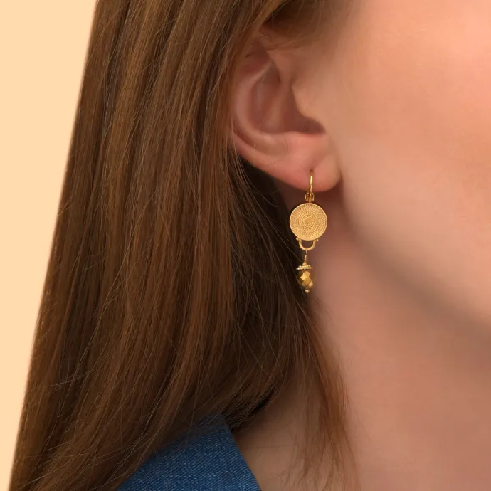 Sale Noor elegant sleeper earrings - gold Dormeuses