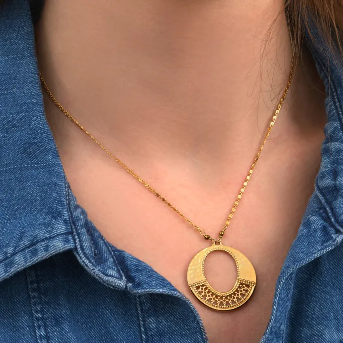 Discount Noor round pendant necklace - gold Sautoirs & Colliers Longs|Pendentifs Et Médailles