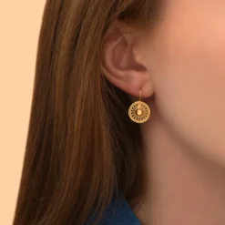 Hot Noor thin sleeper earrings - gold Dormeuses