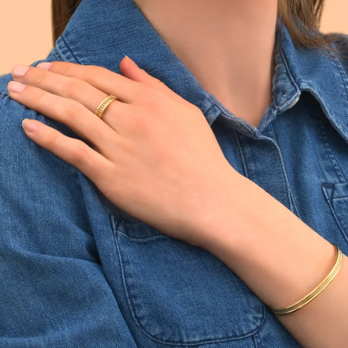 Online Noor Timeless Adjustable Bangle Bracelet - Gold Joncs