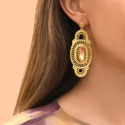 Clearance Noor wide post earrings for pierced ears - roses Percées / Tiges
