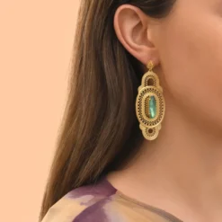 Online Noor wide stud earrings - green Percées / Tiges