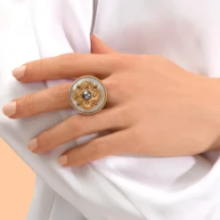 Sale Positano Adjustable Wide Ring - White Bagues Grandes Tailles